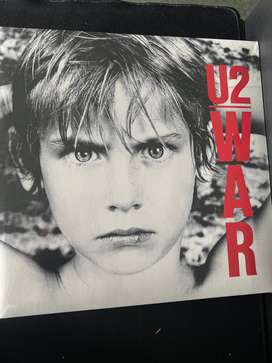 U2 - war