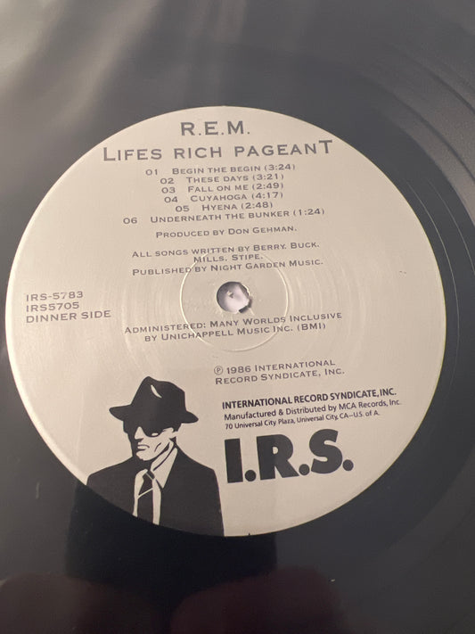 R.E.M. - lifes rich pageant