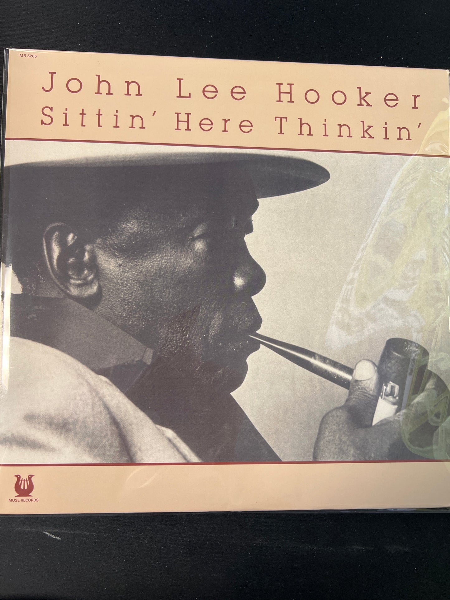 JOHN LEE HOOKER - sittin’ here thinking