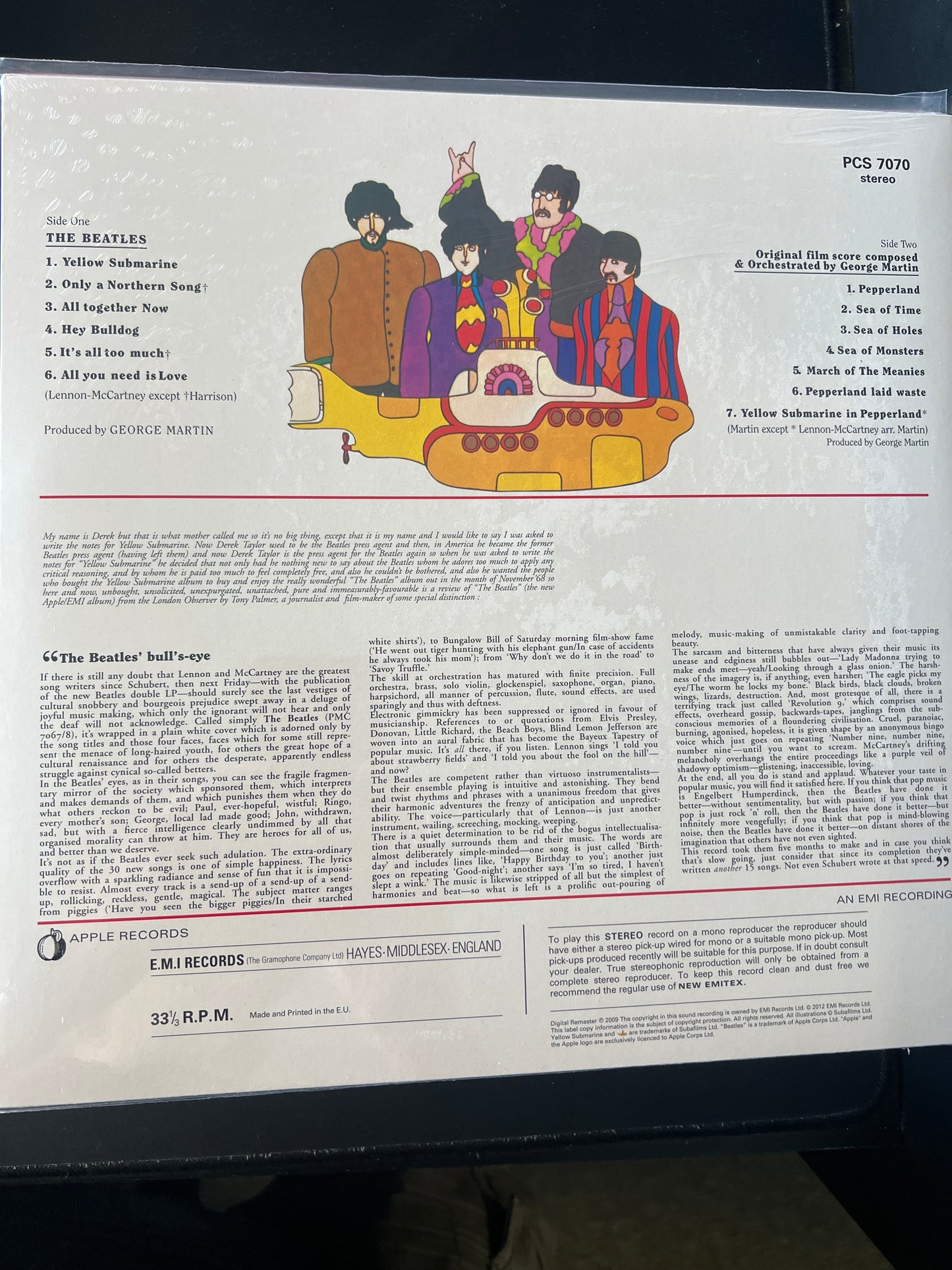 THE BEATLES - yellow submarine