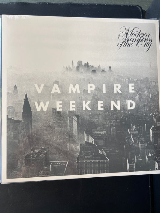 VAMPIRE WEEKEND - modern vampires of the day