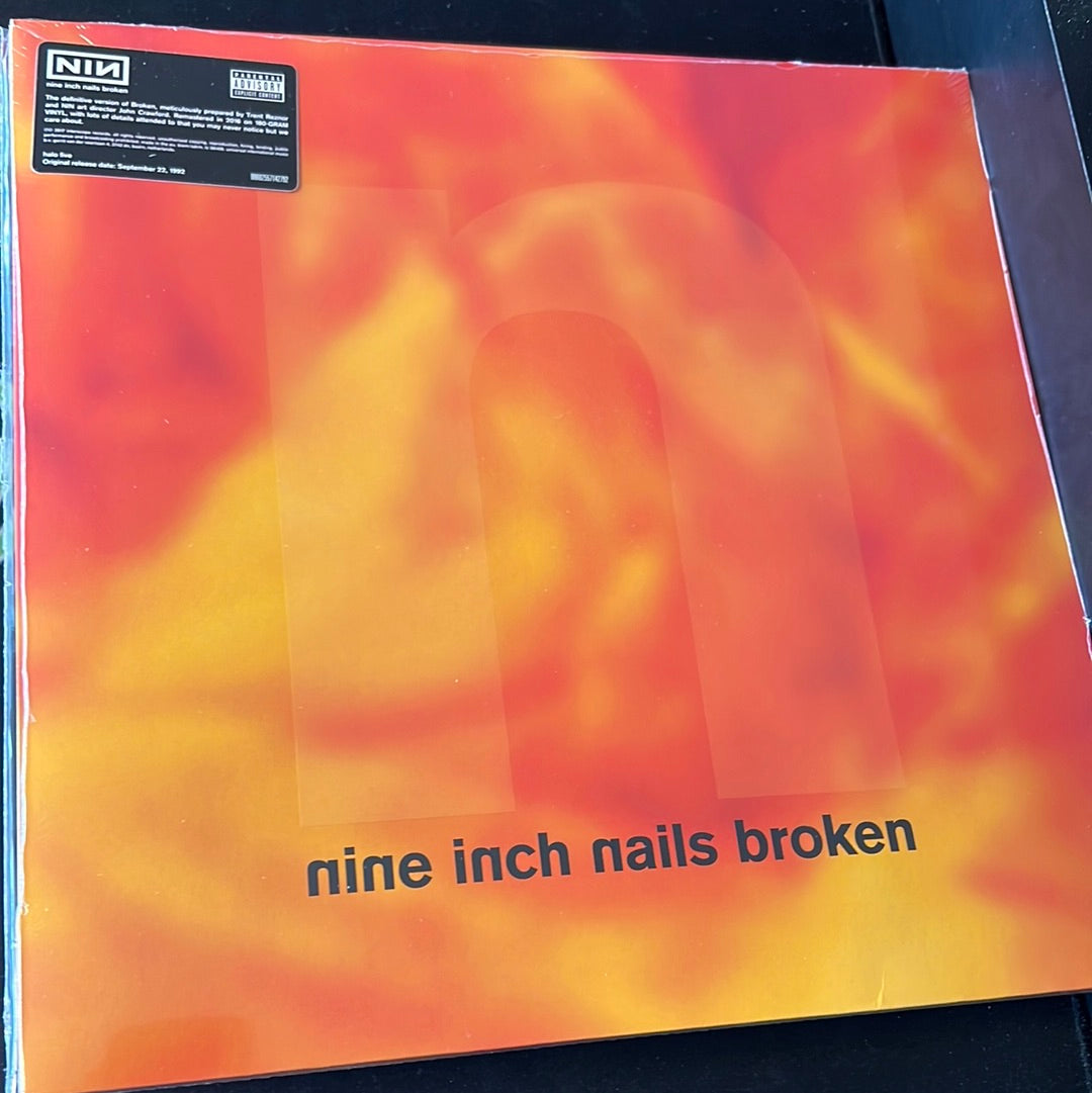 NINE INCH NAILS - broken